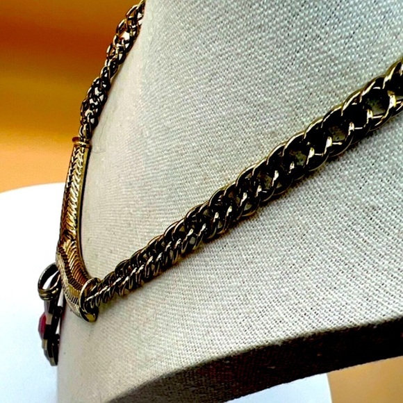 Vintage Gold Tone Necklace With Red Acrylic Drops & Chevron Pattern. N19 - Picture 4 of 9